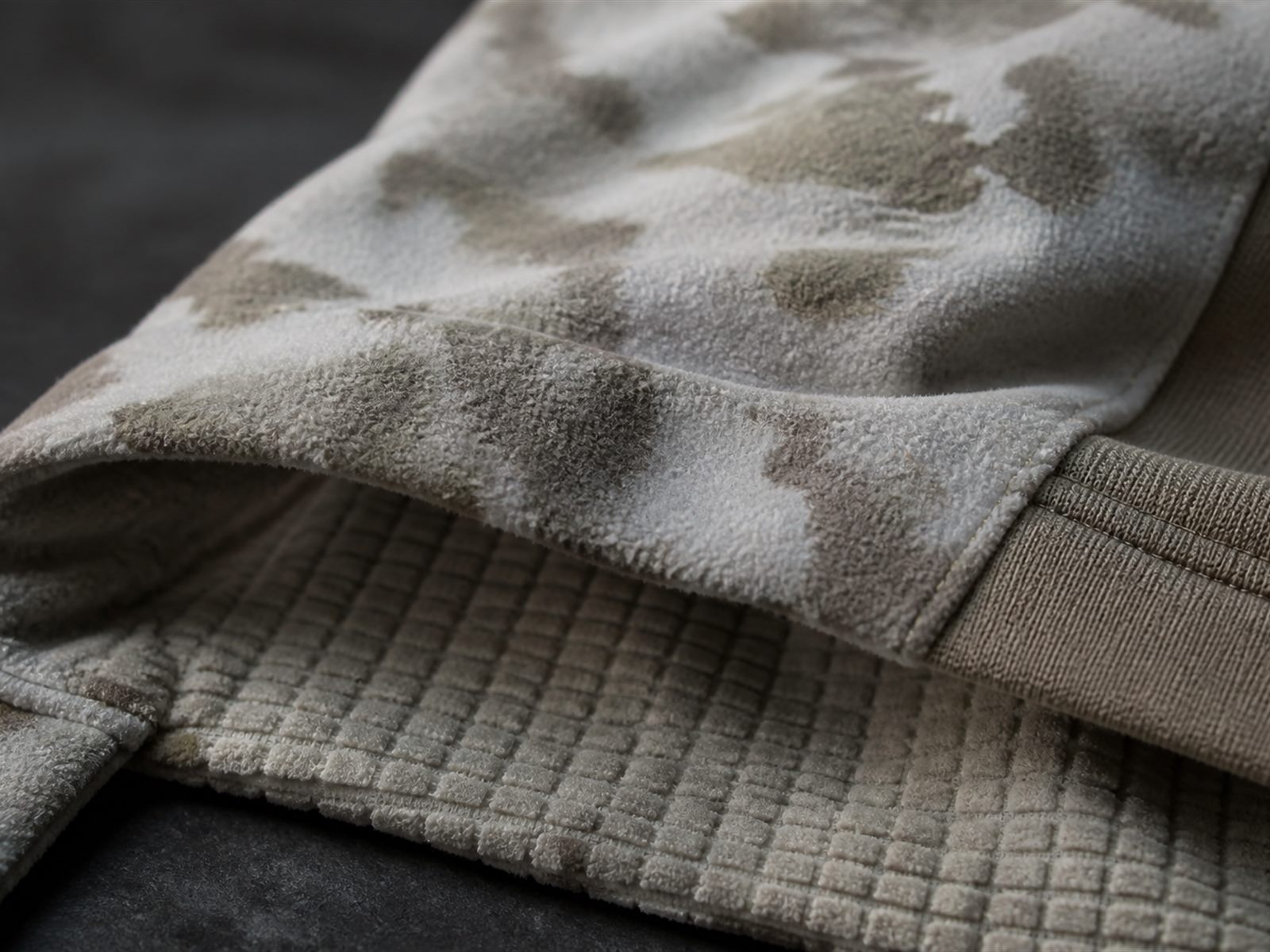 Tactical Fleece & Mid Layers